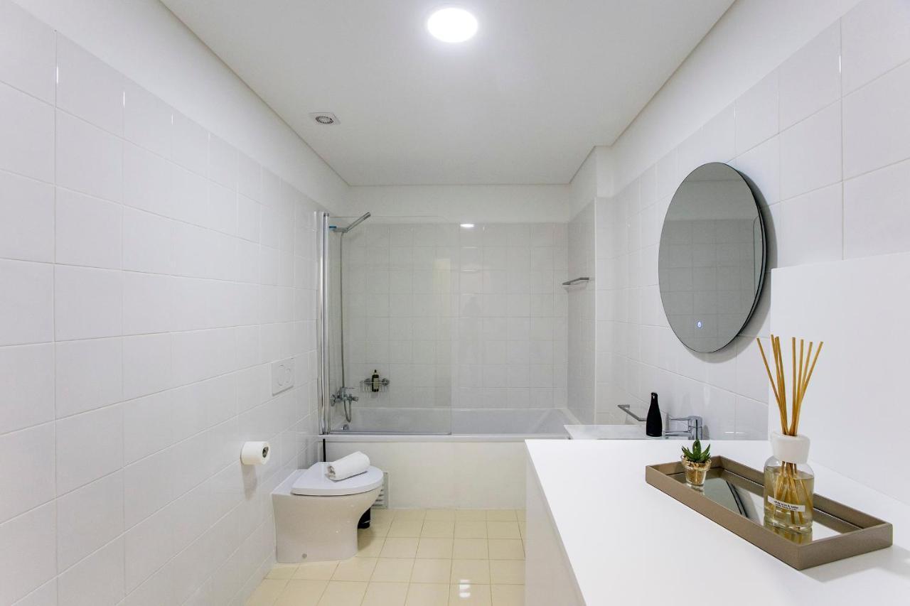 Superb 1Br Flat W/ Garden, Ac & Free Parking By Lovelystay Porto Dış mekan fotoğraf